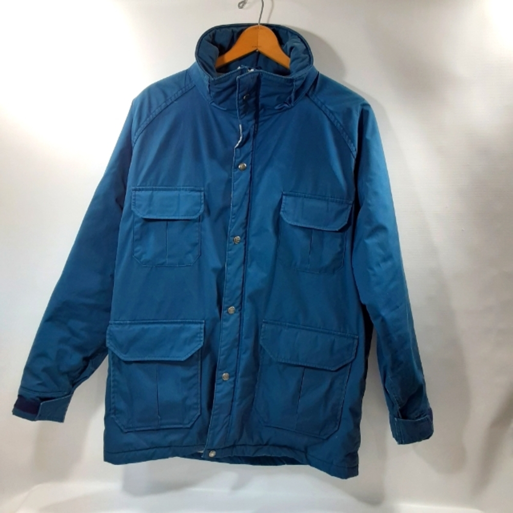 Woolrich Size L Navy Blue Zip Up Warm Winter Coat - Made in U.S.A.